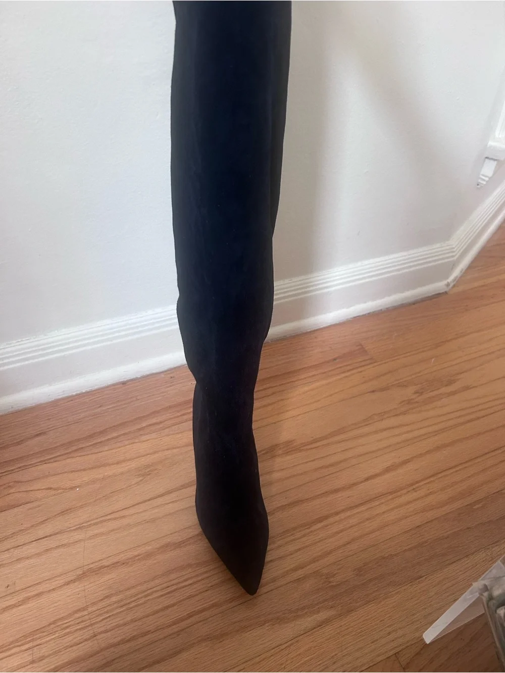 Women's Black Pointed-Toe Knee-High Boot dark blue suede